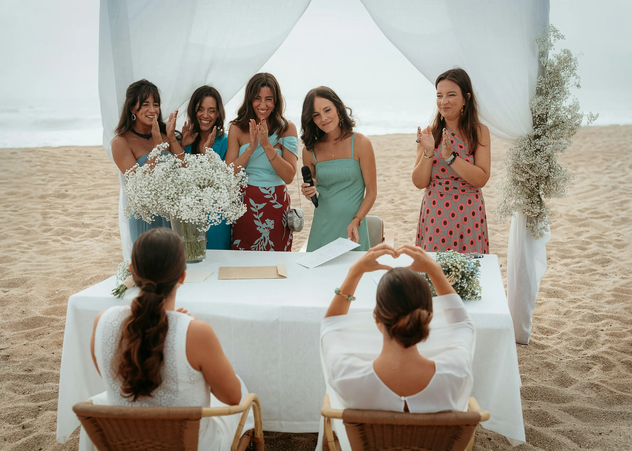 A ceremony table on the sand in Comporta